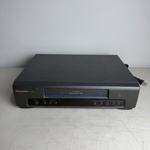 Panasonic Omnivision PV-7400 Blue Line VCR Player No Remote Tested Working